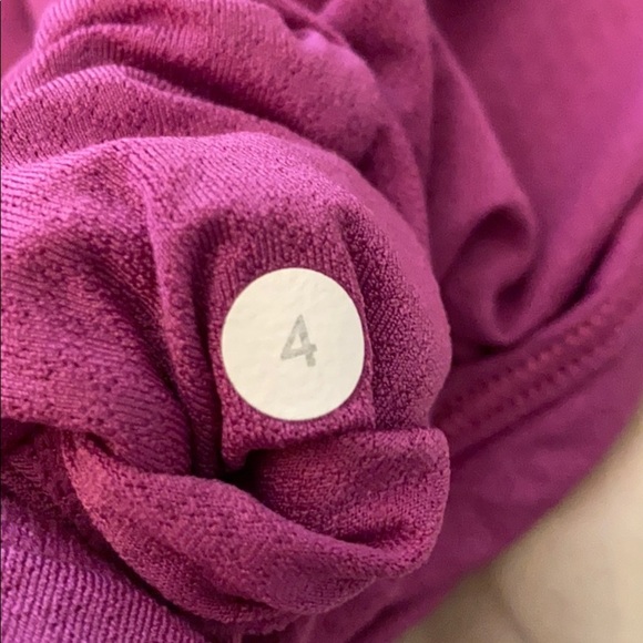 Lululemon Hustle & Bustle Tank Raspberry - Picture 4 of 4